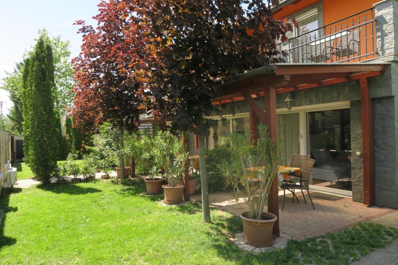 באלאטונסארסו Granit Villa מראה חיצוני תמונה