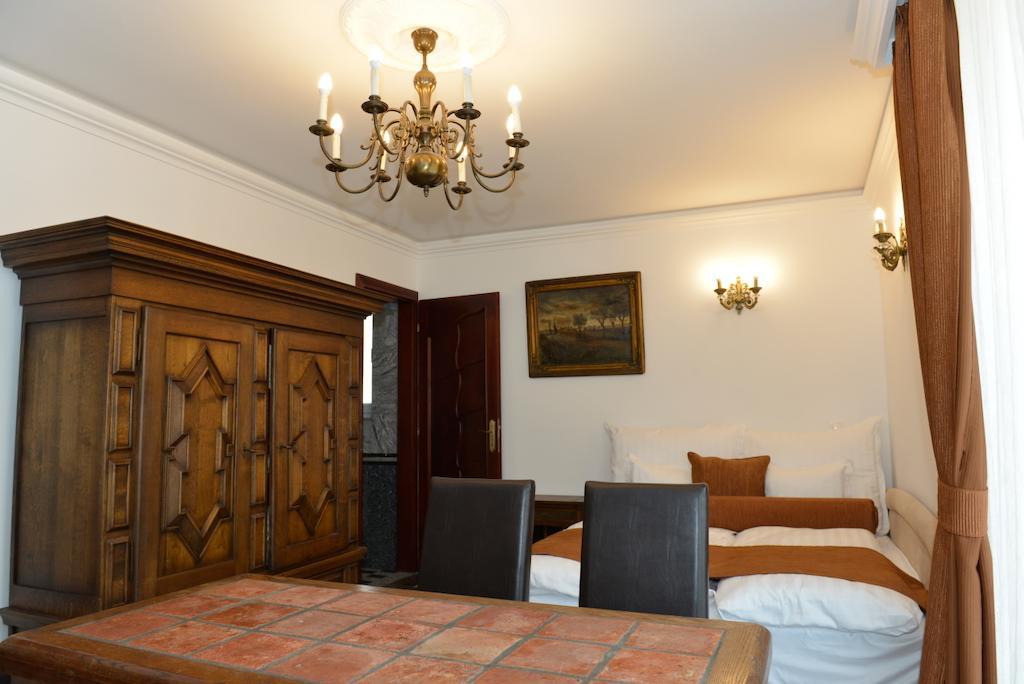 באלאטונסארסו Granit Villa מראה חיצוני תמונה