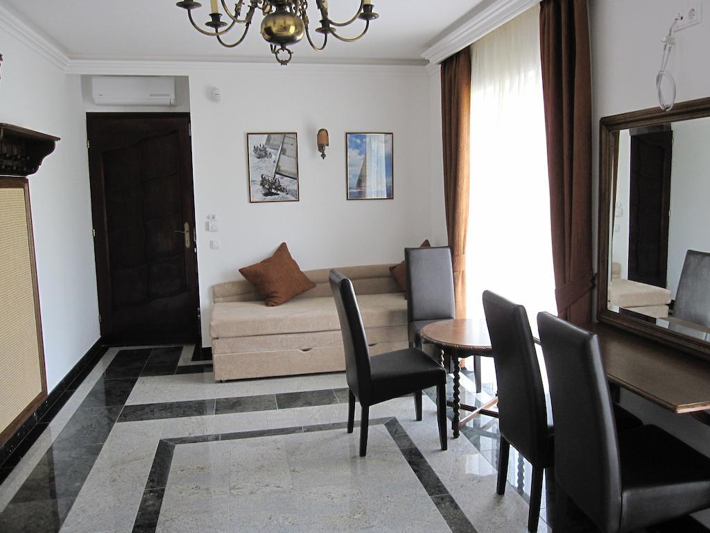 באלאטונסארסו Granit Villa חדר תמונה